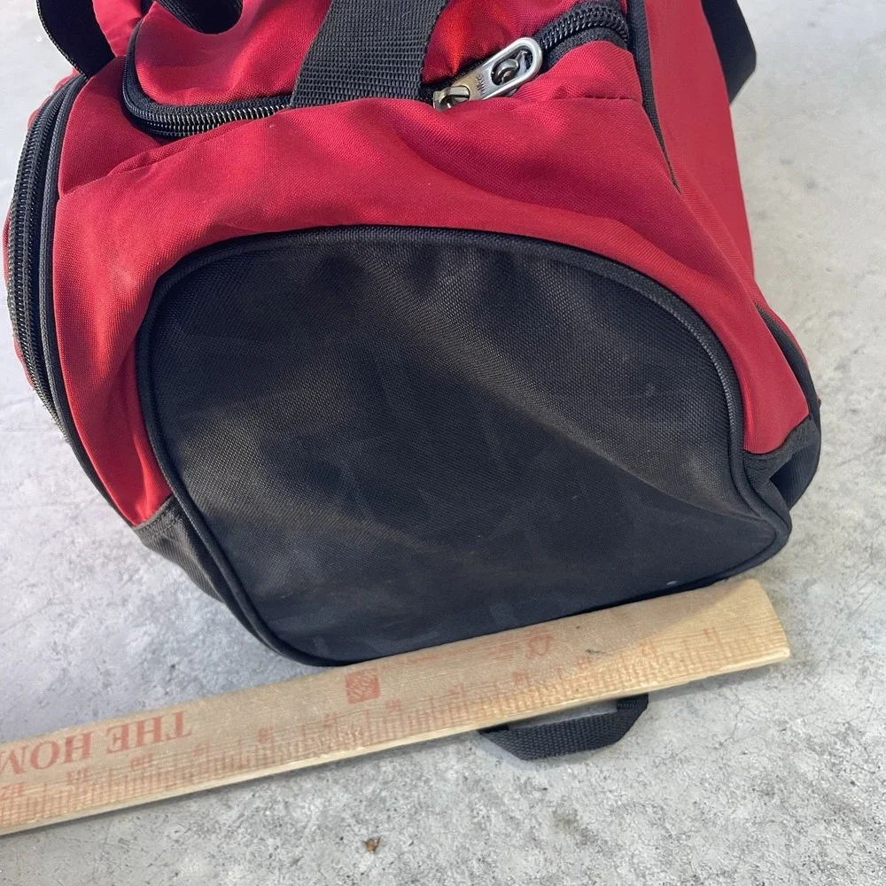 Vintage Nike Medium Training Duffle Gym Travel Sports Shoe Bag Black Swoosh Logo